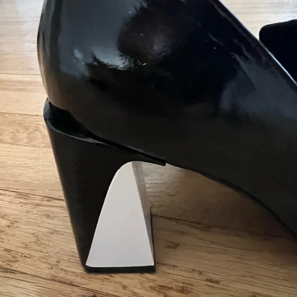 Shoes/ heels by Aleksandro Donneli - Picture 5 of 13